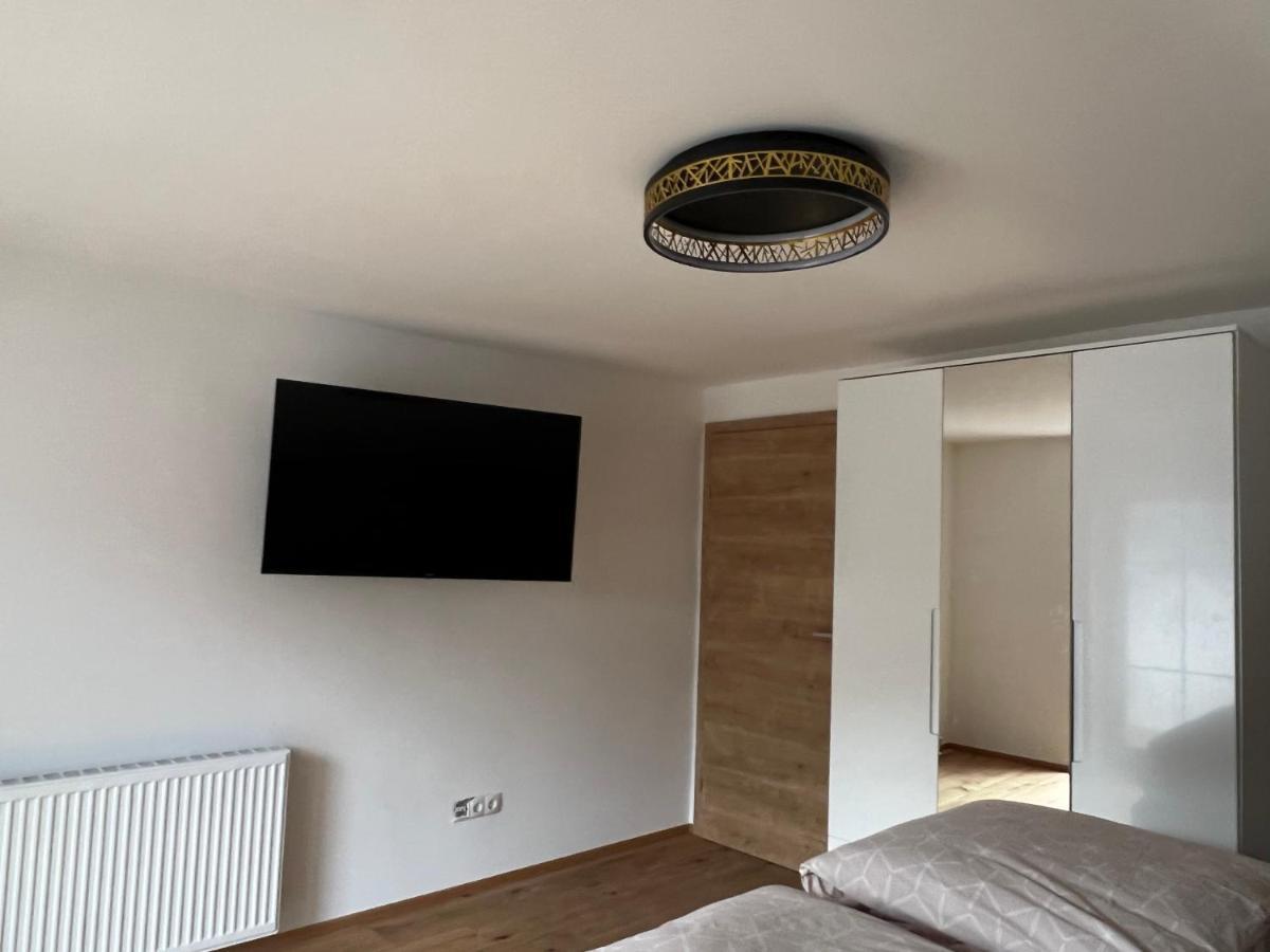 Ferienwohnung Krallinger เวนส์ ภายนอก รูปภาพ