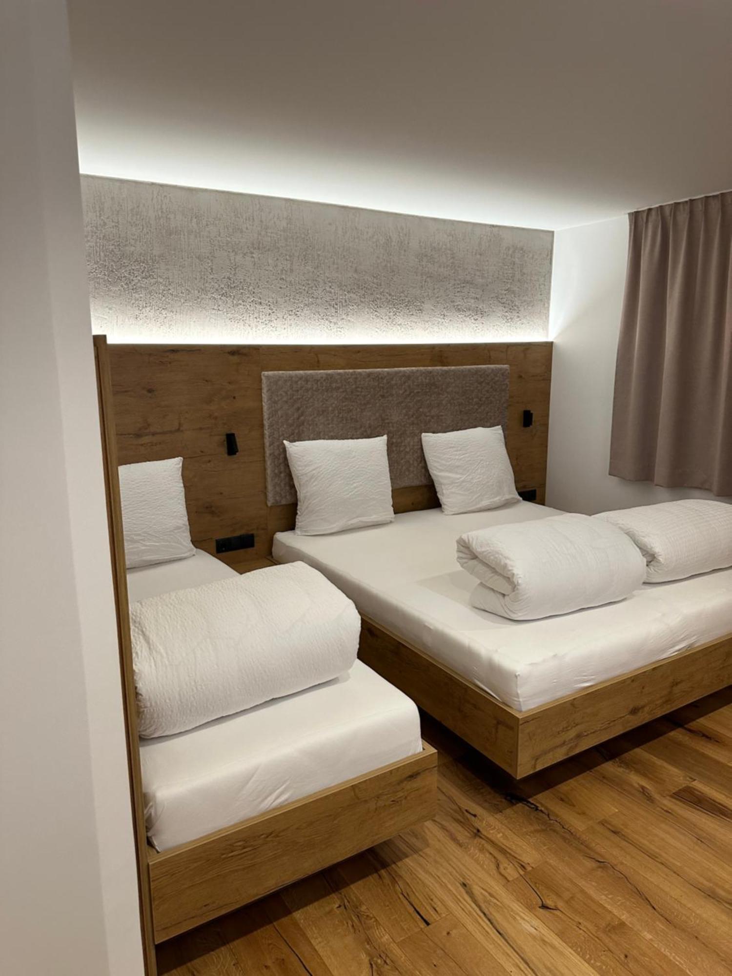 Ferienwohnung Krallinger เวนส์ ภายนอก รูปภาพ